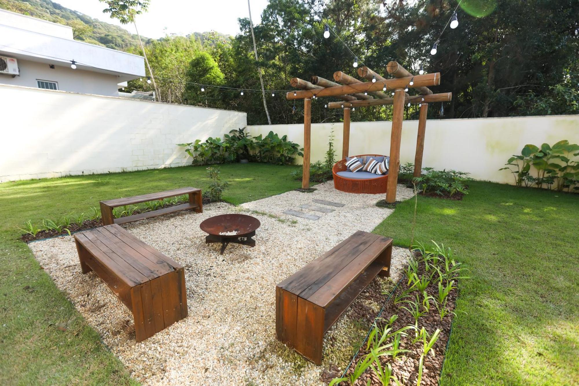 RECANTO NOVÍSSIMO em BC na Praia do Estaleiro Balneário Camboriú Exterior foto